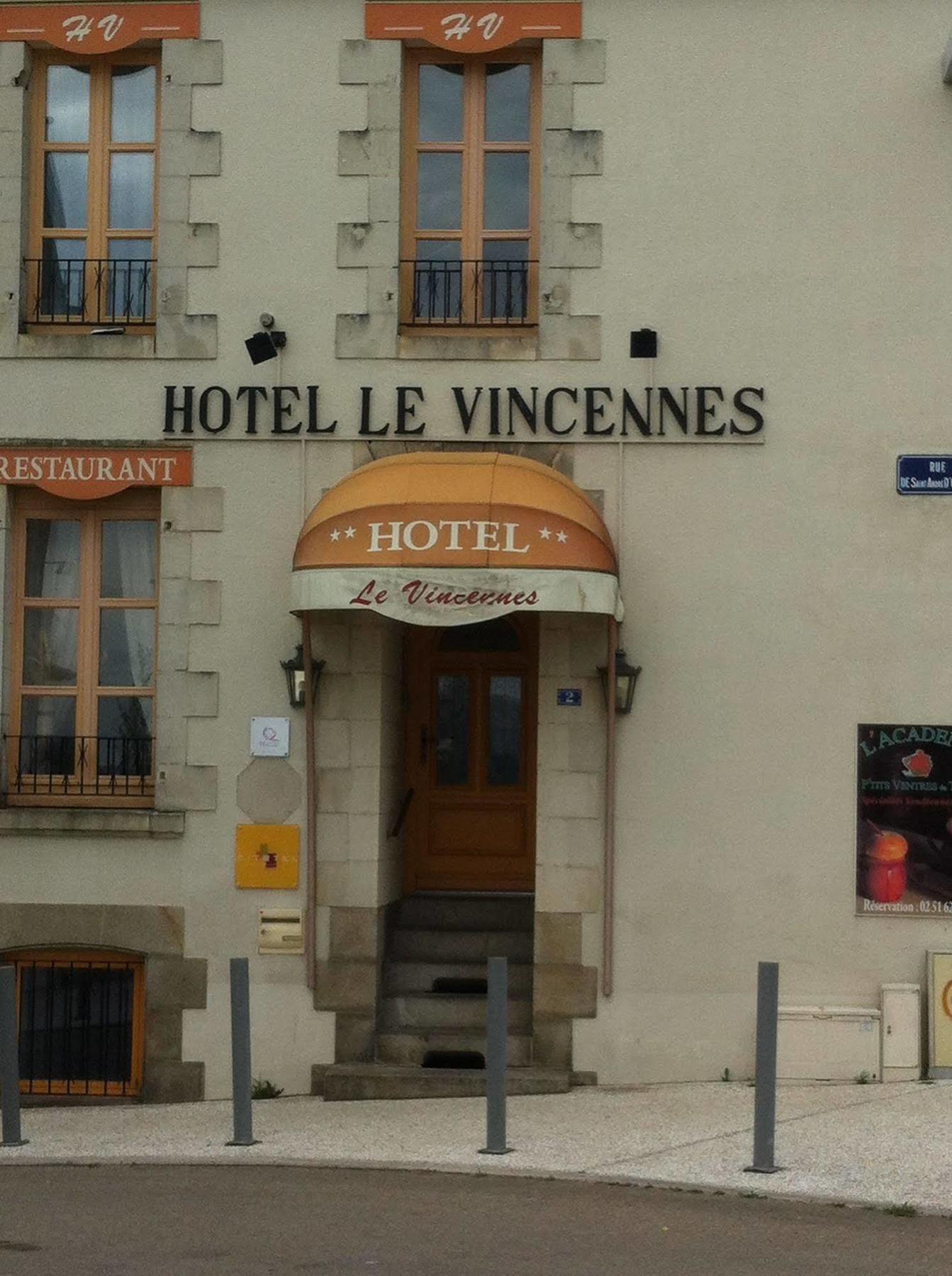 Les Pastels Hotel ลารอช-ซูร์-ยง ภายนอก รูปภาพ